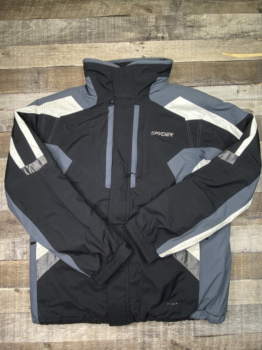 Spyder Ski Snowboard Jacket Mens XL Black Gray Full Zip Powder Skirt Pit Zips